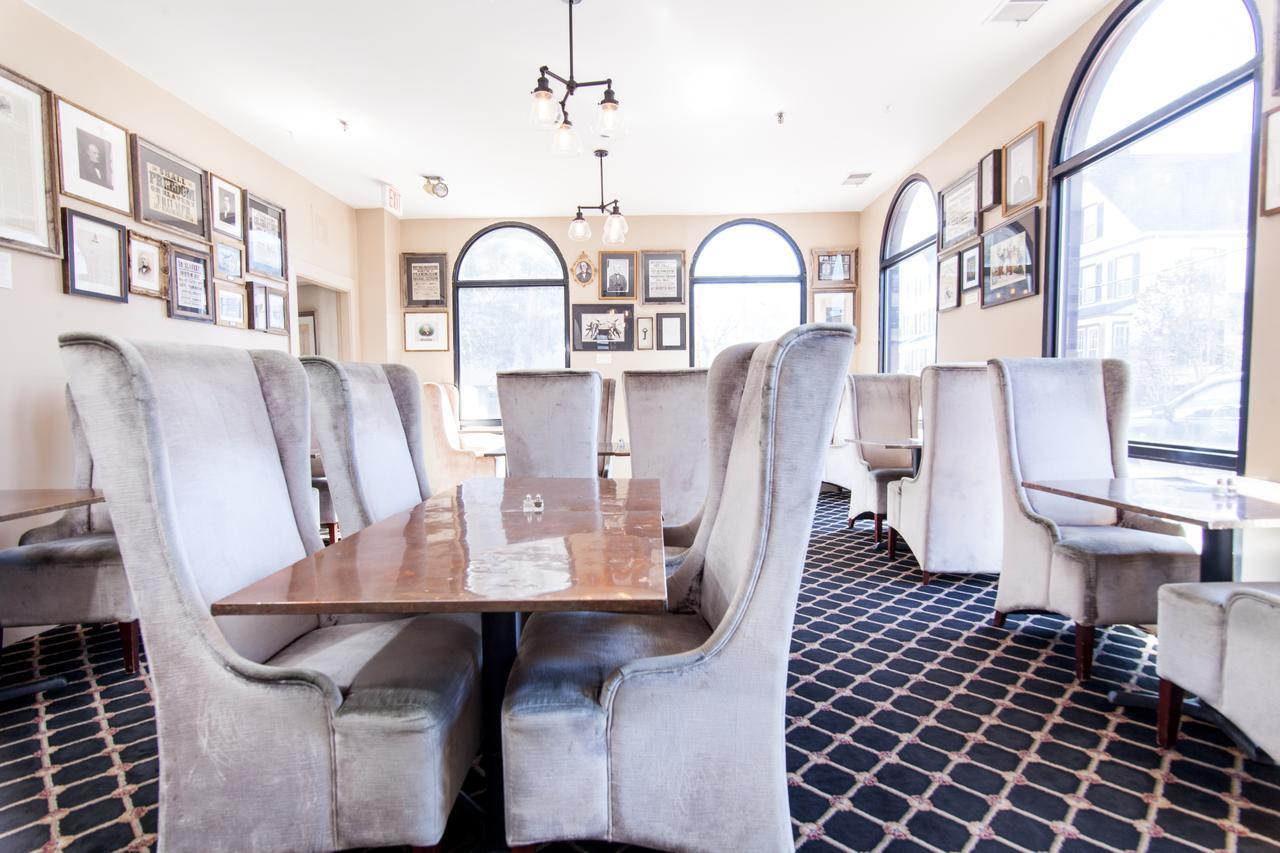 Garrison Hotel 4*